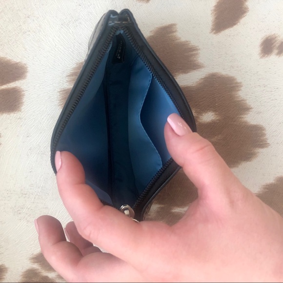 Coach wristlet - Picture 11 of 11